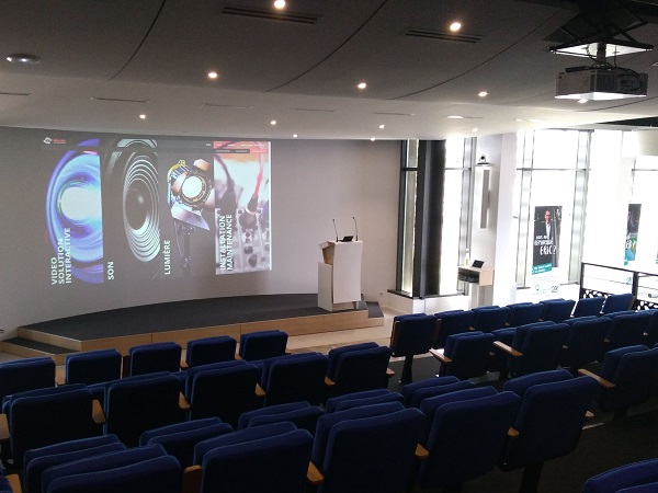ELACOM - Equipements espace de conférence