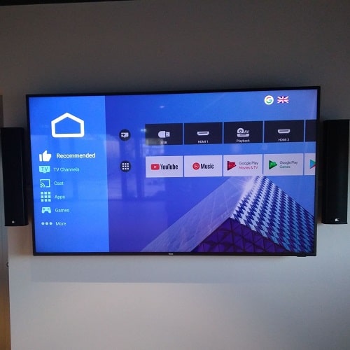 Installation de matériels audiovisuels : un moniteur et une solution collaborative